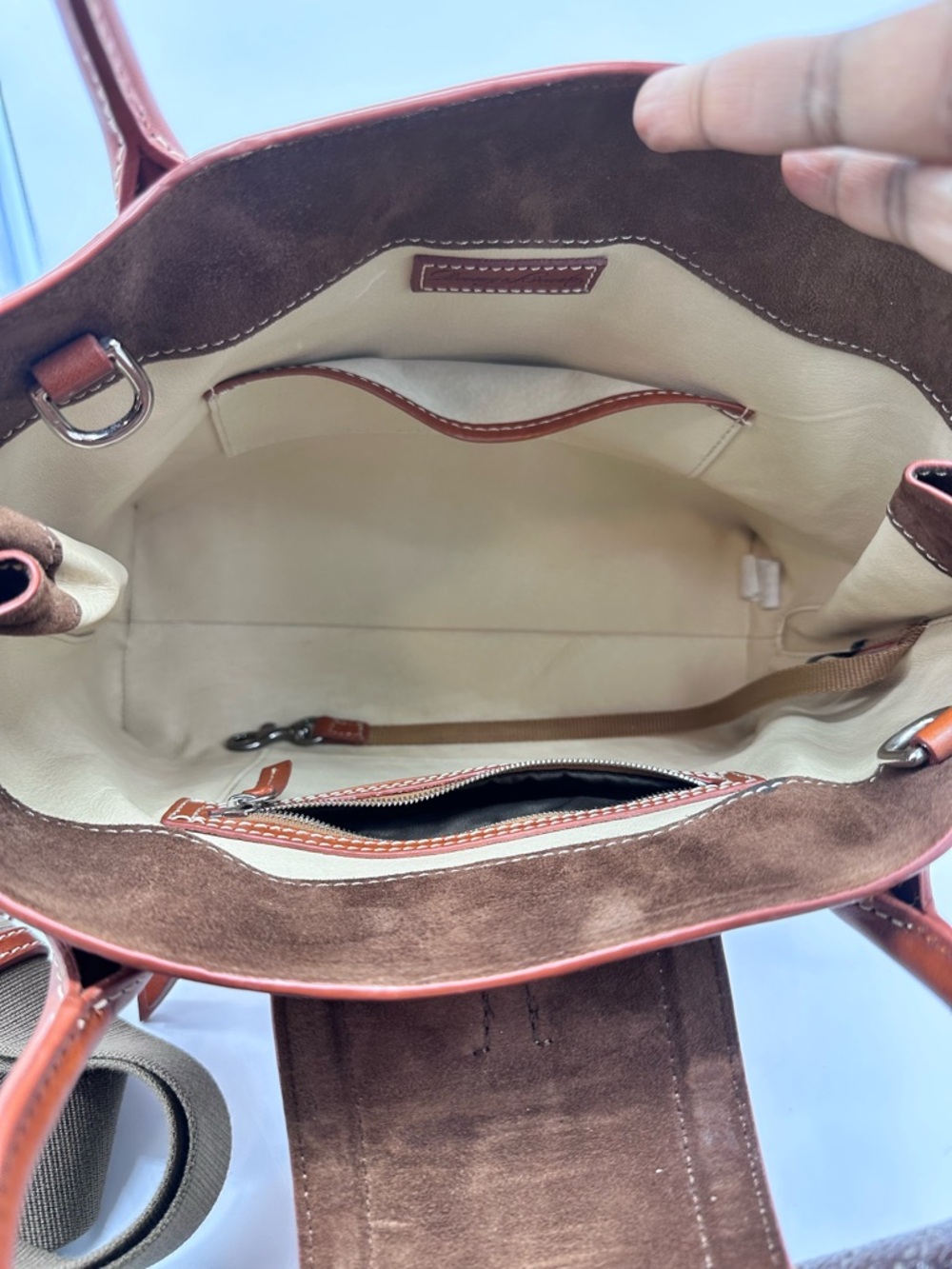 ooney & Bourke Florentine Toscana Side Zip Satchel - Caramel Leather - Picture 7 of 14
